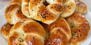 Açma Tarifi - Yumuşacık - Pamuk Gibi Sıcacık Hamur İşi Tarifleri