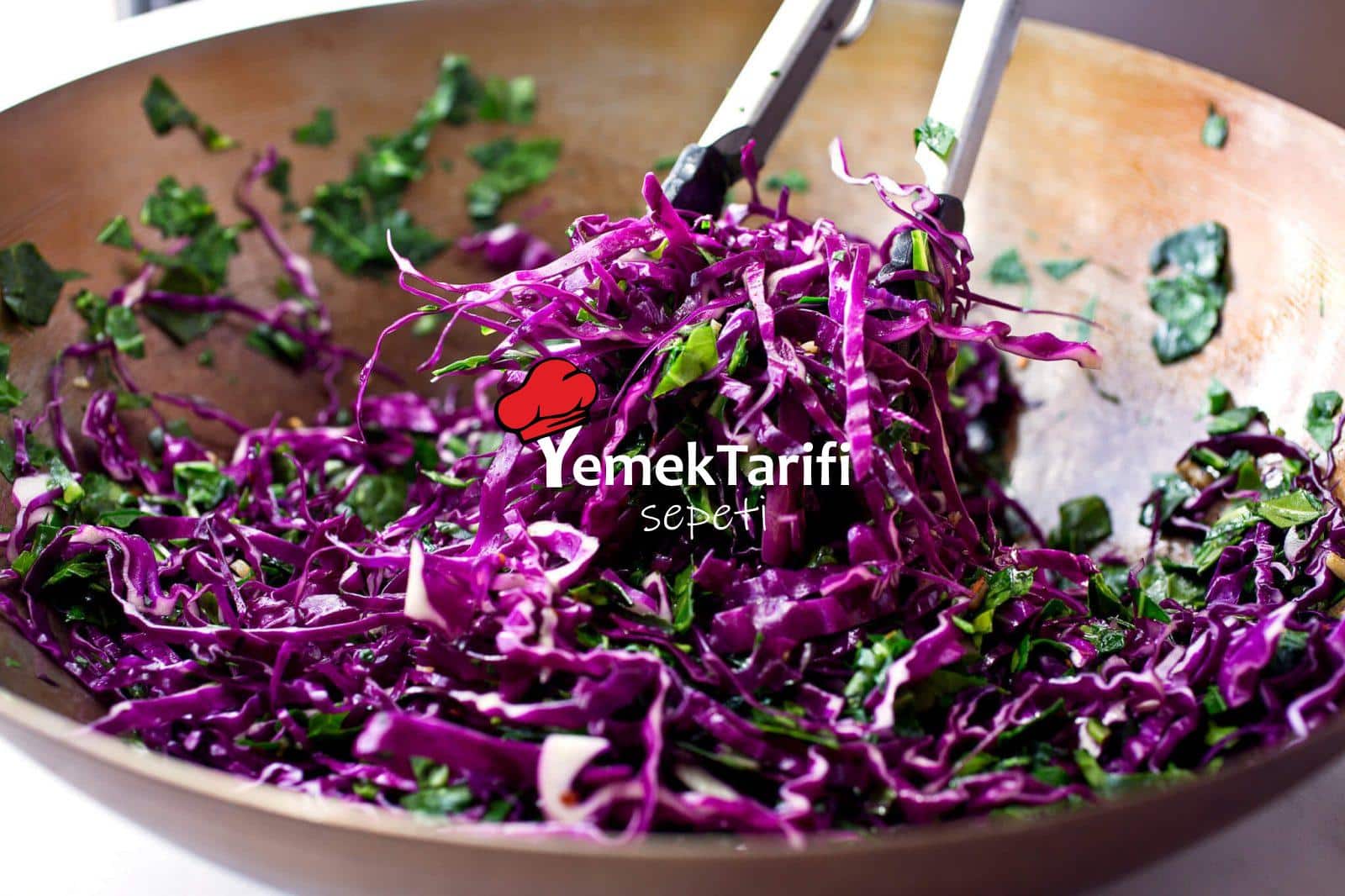 Mor Lahana Salatası - Pratik Salata Tarifi Diğer Tarifler Mor Lahana Salatası - Pratik Salata Tarifi Diğer Tarifler