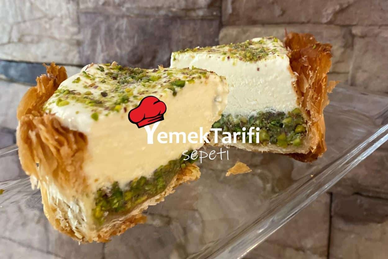 Kremalı Çıtır Baklava Nasıl Yapılır? Tatlı Tarifleri, Geleneksel Tatlılar, Şerbetli Tatlılar Kremalı Çıtır Baklava Nasıl Yapılır? Tatlı Tarifleri, Geleneksel Tatlılar, Şerbetli Tatlılar